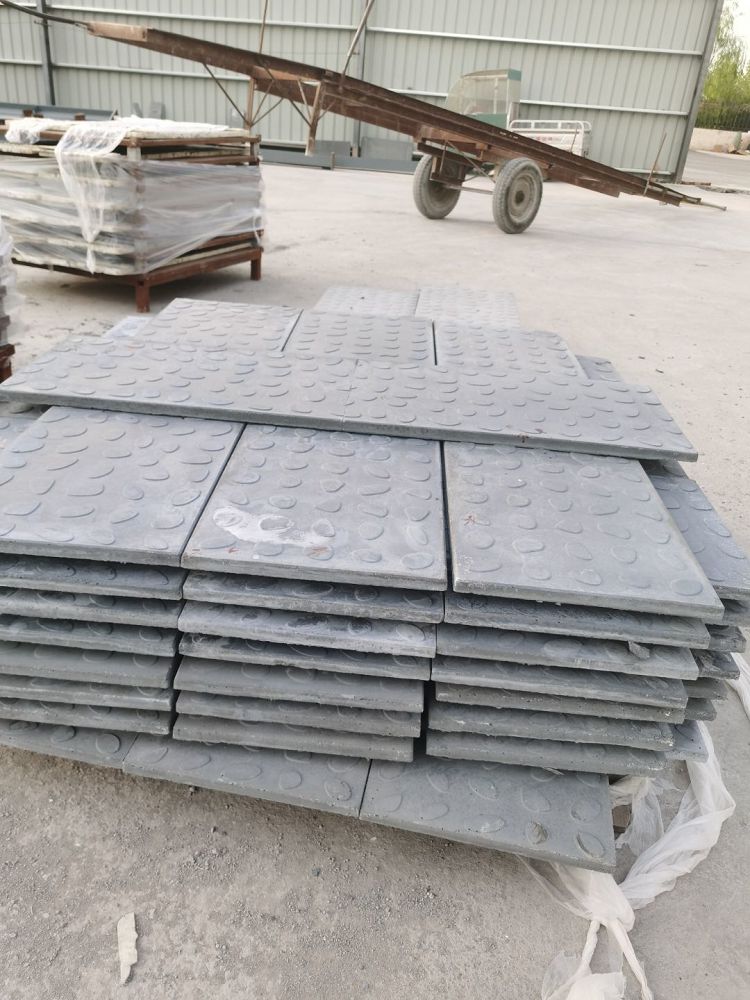  如何有效分辨復合電纜溝蓋板的好壞？