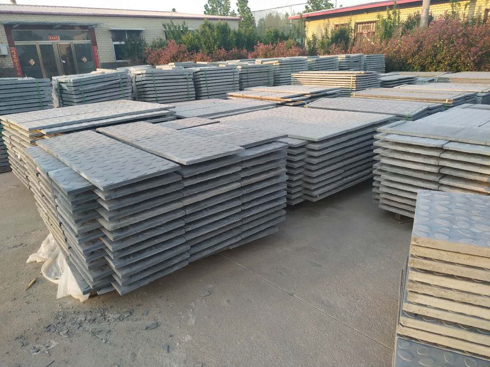 解決中空板的厚度公差