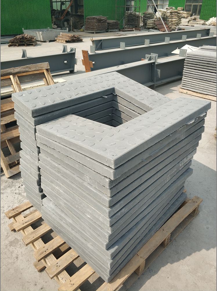 山東RPC蓋板的安全措施