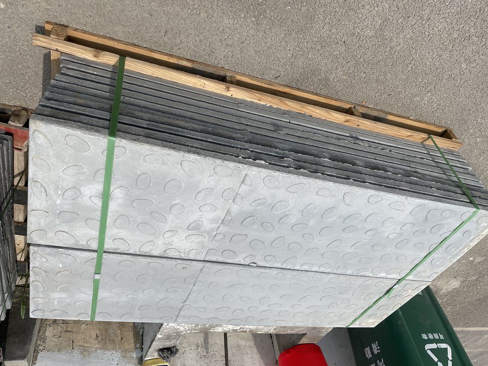 山東水泥復(fù)合材料蓋板