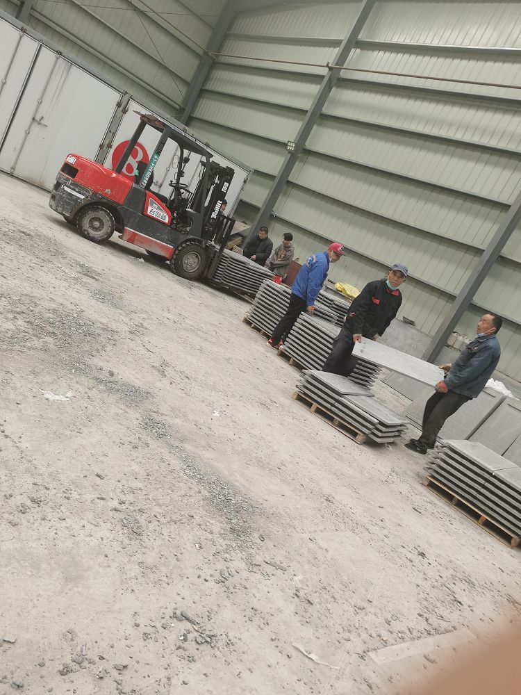 電纜溝蓋板的排水效果 