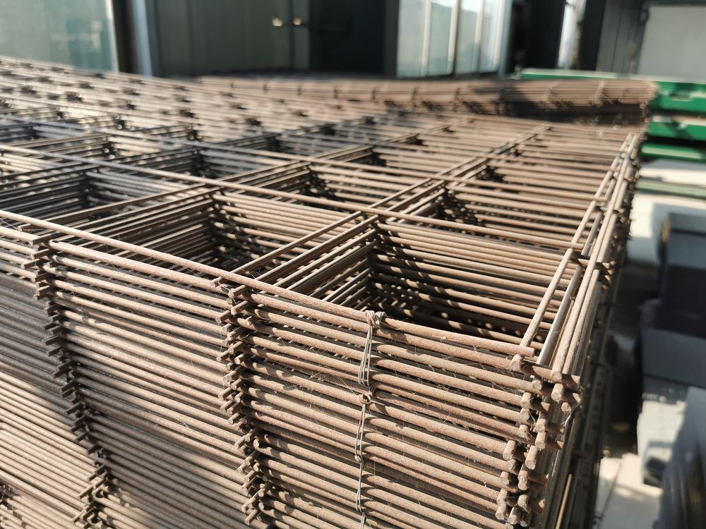 高鐵電纜溝槽rpc蓋板的選擇